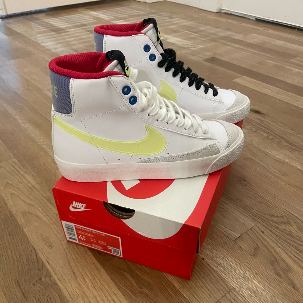 Nike Blazer Mid 77 Brand New Big Kids Size 45
